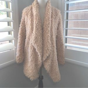 Mustard Seed Boutique Over-Sized Blush Color Fuzzy Cardigan BNWT Women Small
